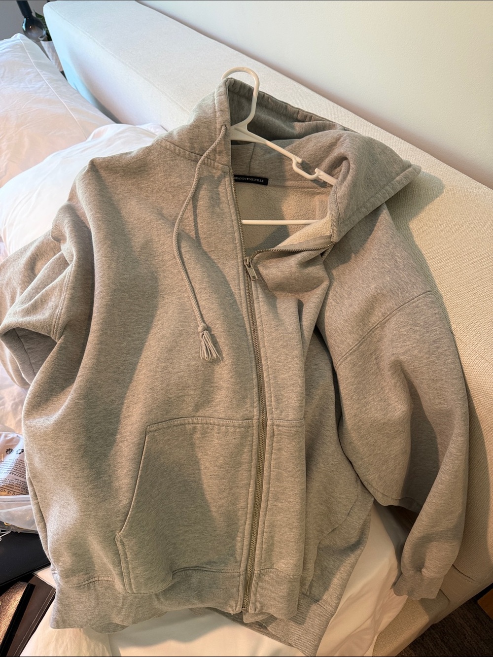 Brandy Melville Gray Zip-Up Hoodie with Hood and Kangaroo Pocket - Picture 2 of 3